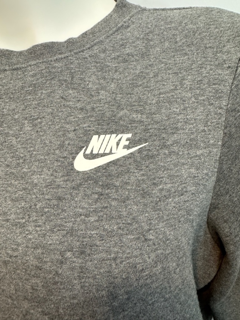Nike 3 Pullover Sweatshirts Bundle XL - Picture 4 of 15
